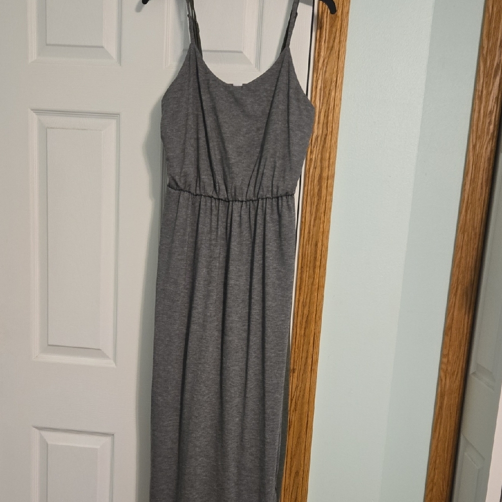 Old Navy Gray Pleated Smocked Sundress